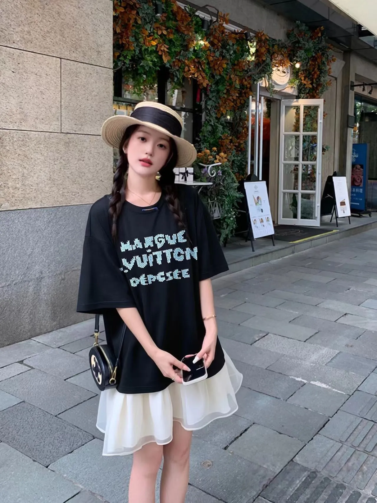 Louis Vuitton/Louis Vuitton Blue embroidered letter short sleeves